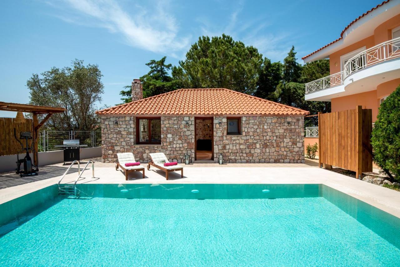 Villa Filerolia Stone House Pastida Esterno foto