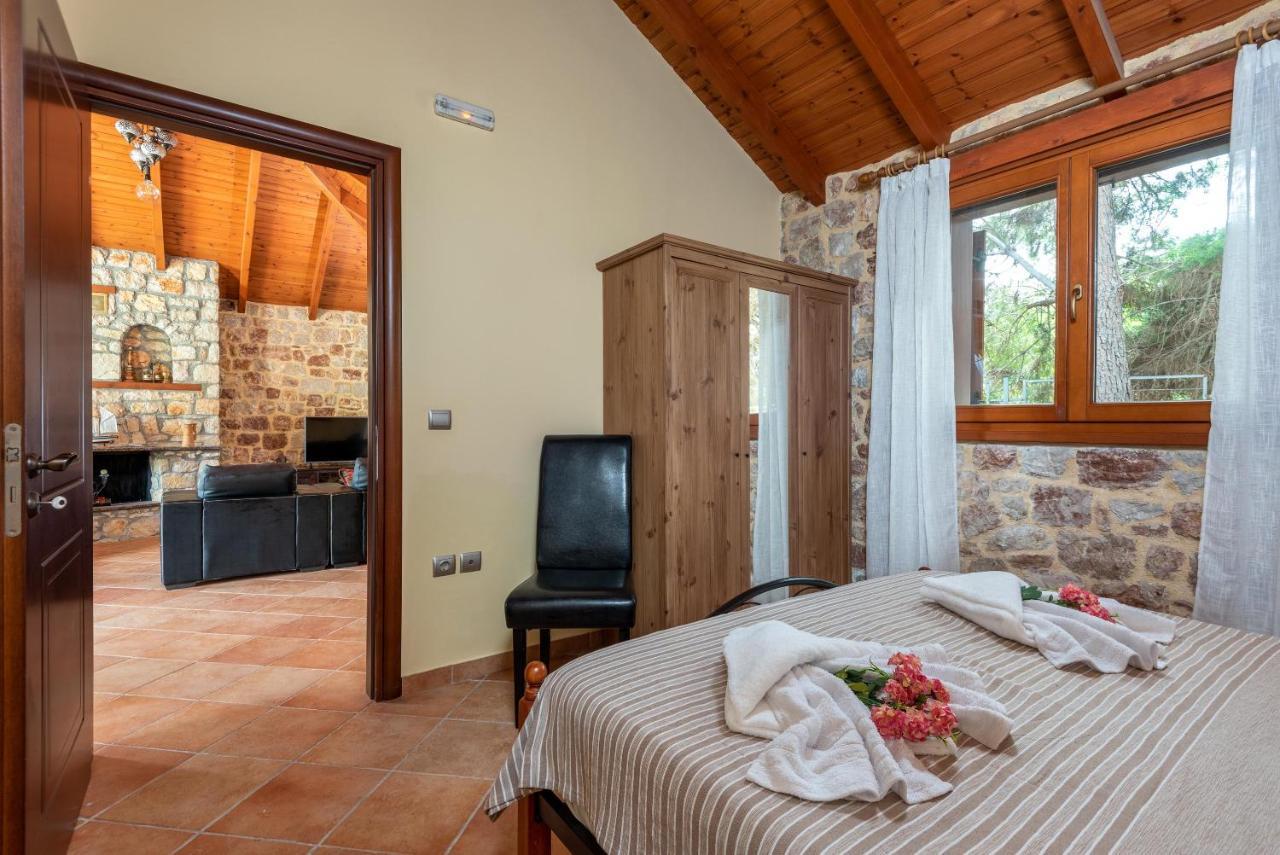 Villa Filerolia Stone House Pastida Esterno foto