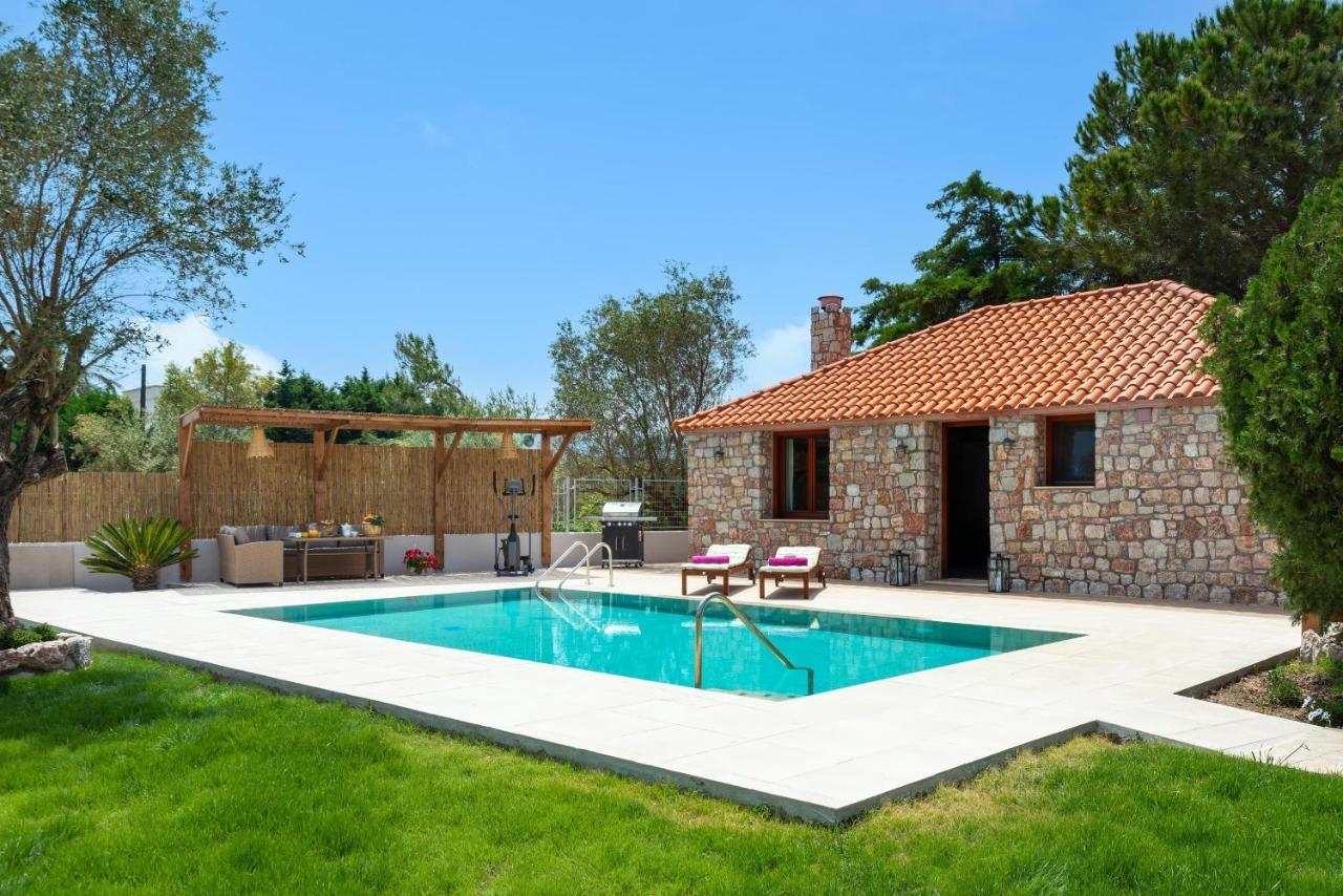 Villa Filerolia Stone House Pastida Esterno foto