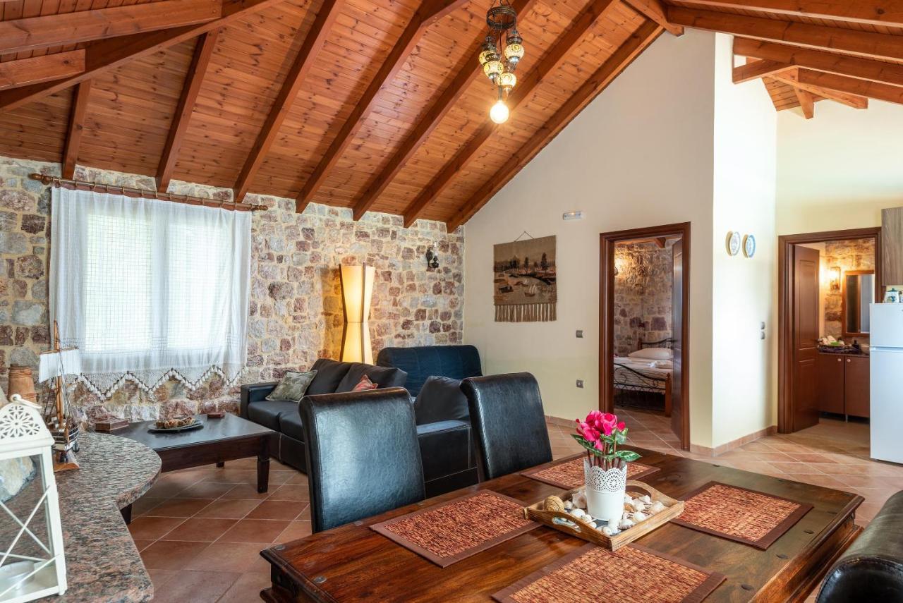 Villa Filerolia Stone House Pastida Esterno foto
