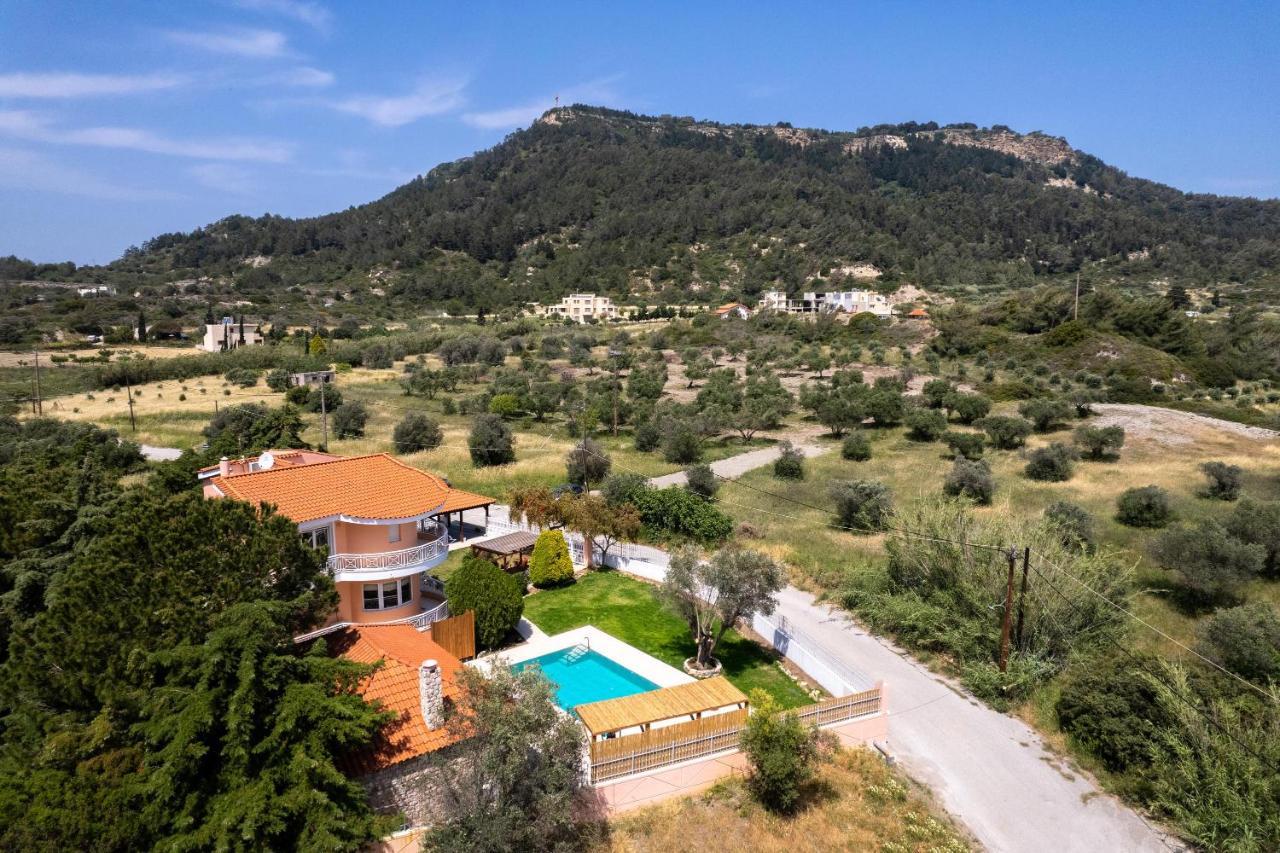 Villa Filerolia Stone House Pastida Esterno foto